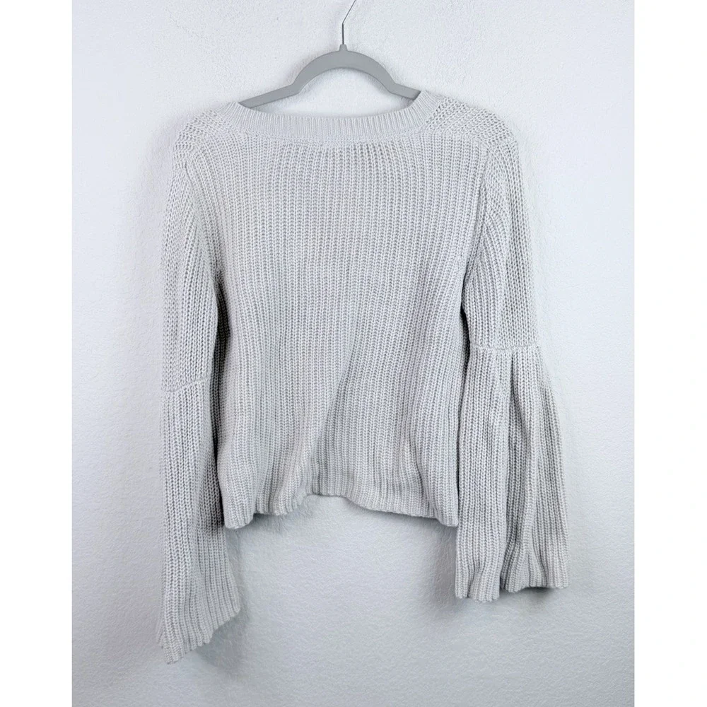 Free People Damsel Sweater Women's M Ivory Bell Sleeve Chunky Knit V Neck Boho